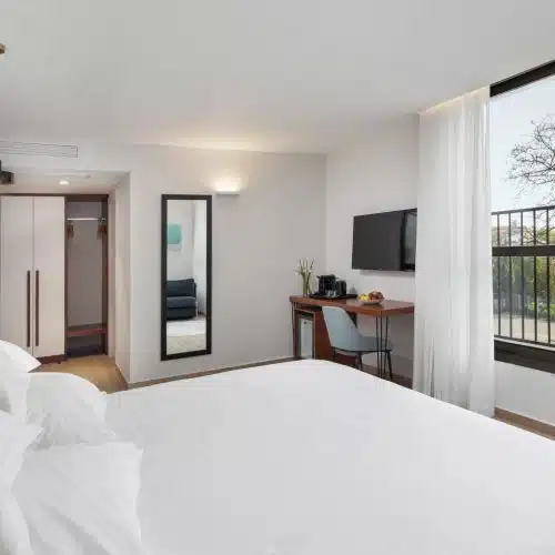 אסיינדה ביער C HOTELS