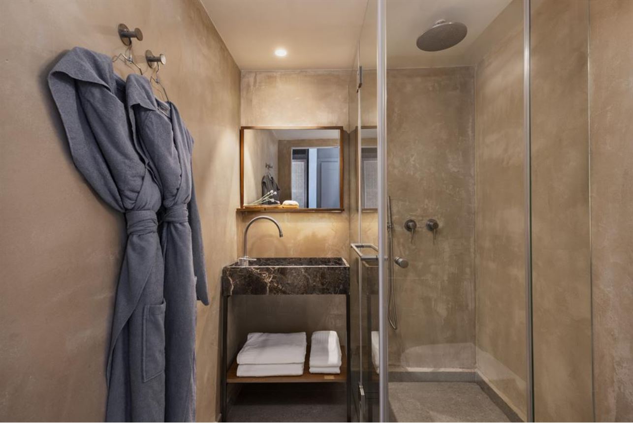 ABY HOTEL