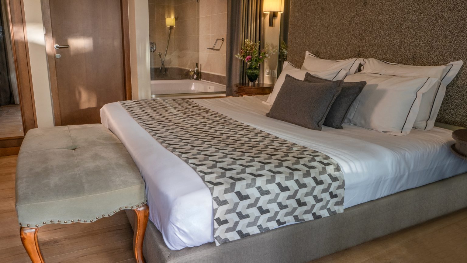 הגושרים מלון בטבע