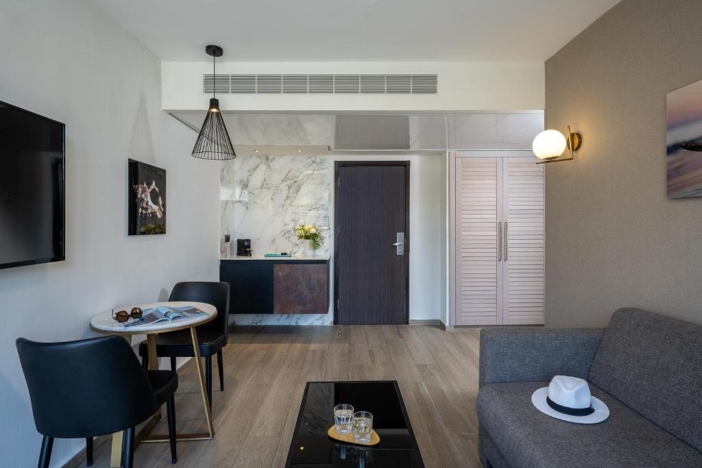 אסטרל פאלמה