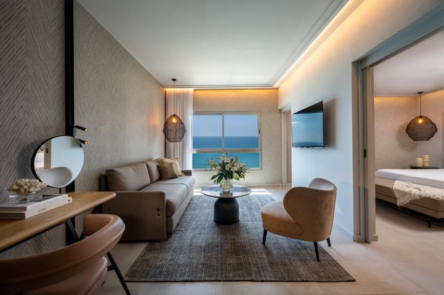 לאונרדו פלאזה