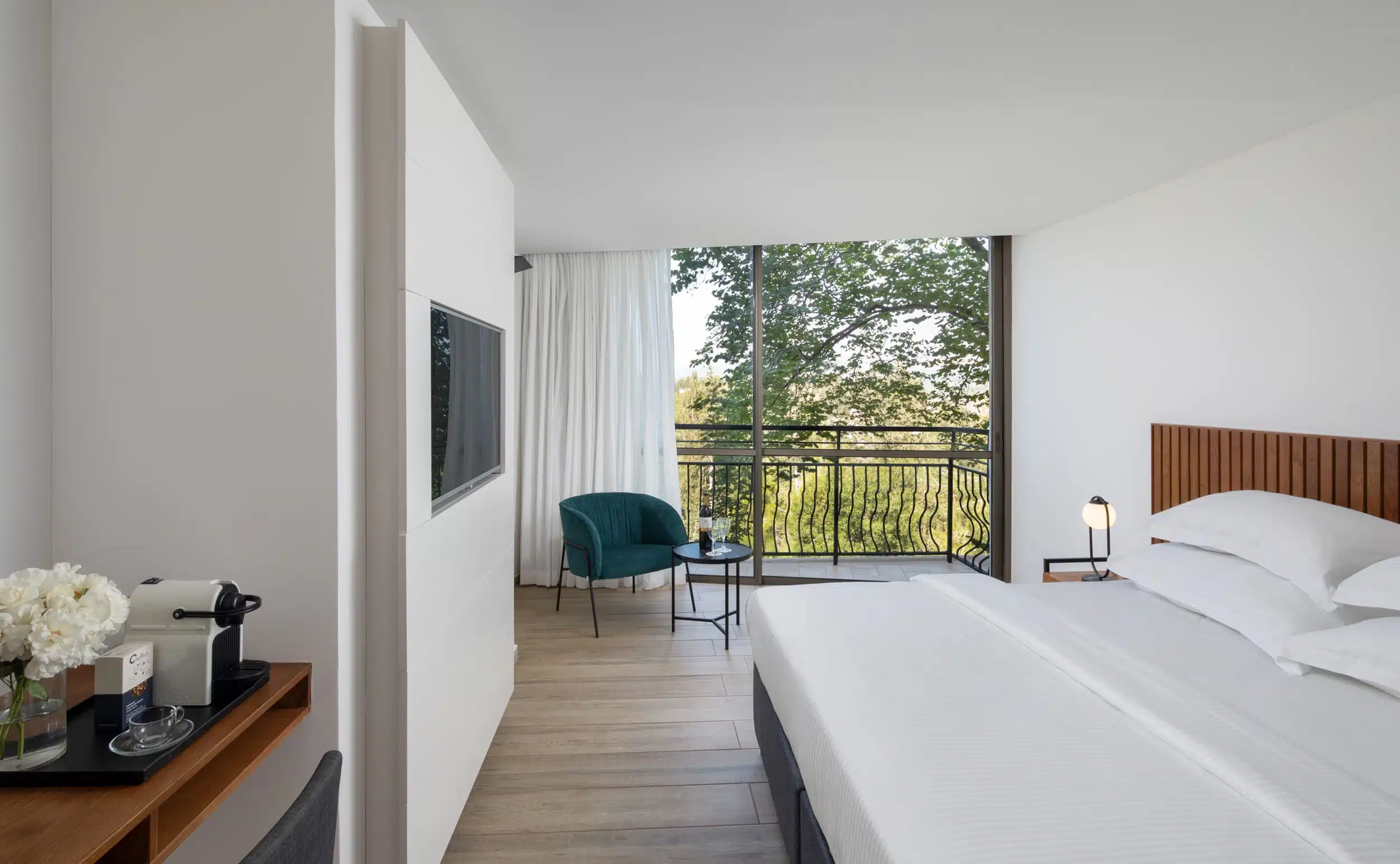 אסיינדה ביער C HOTELS