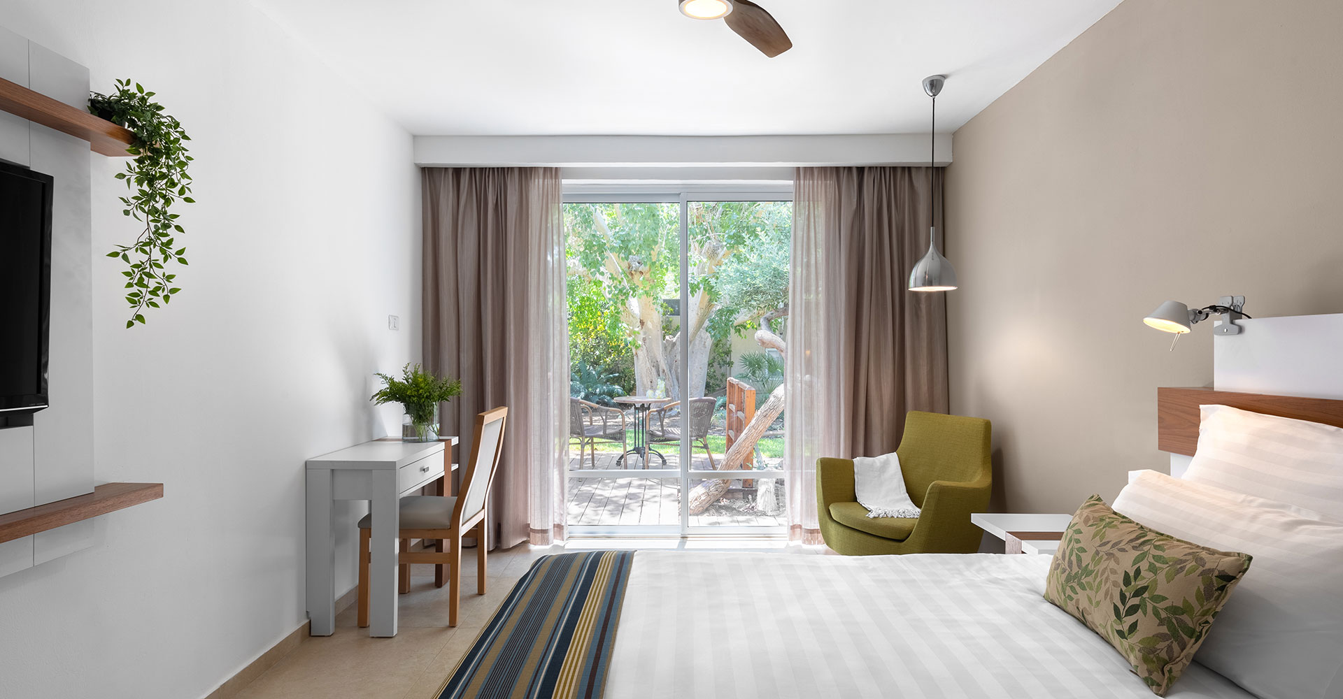 מלון עין גדי