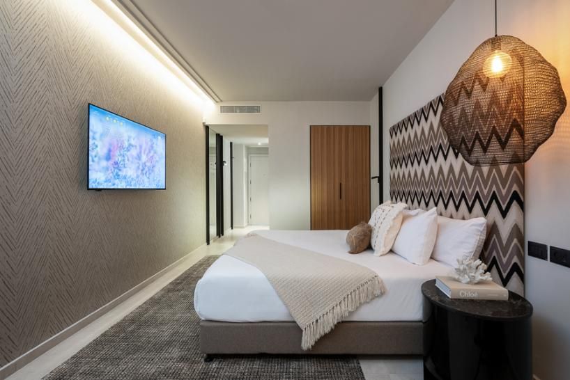 לאונרדו פלאזה