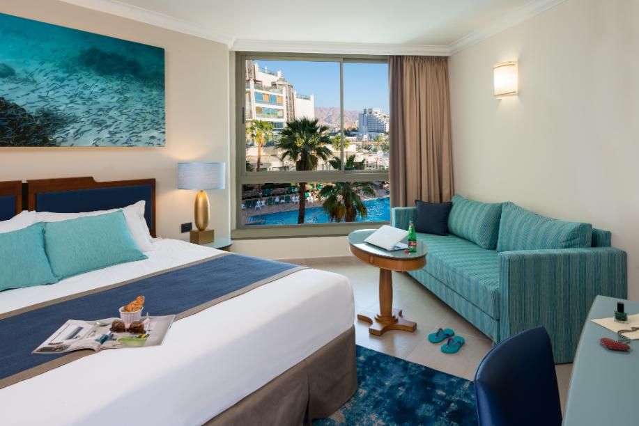 יו מגיק פאלאס