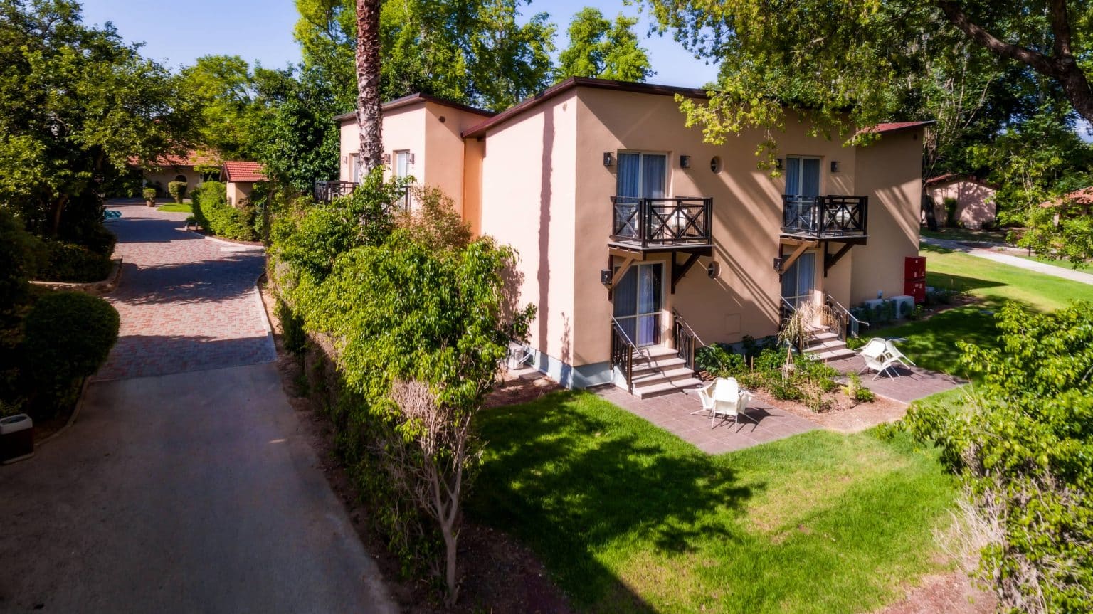 הגושרים מלון בטבע