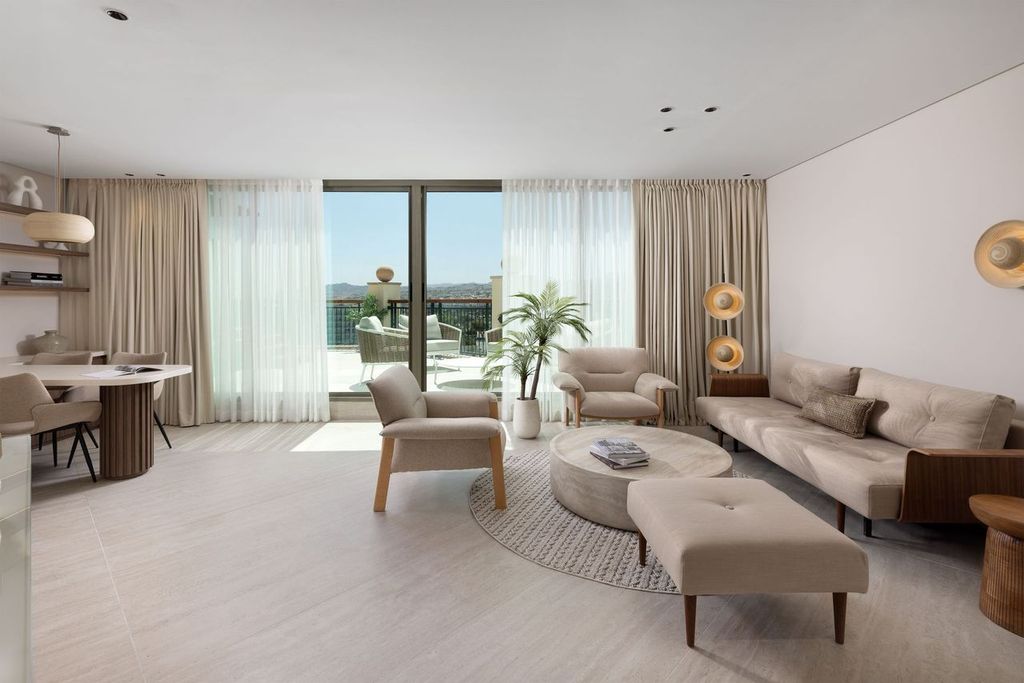 יו מגיק פאלאס