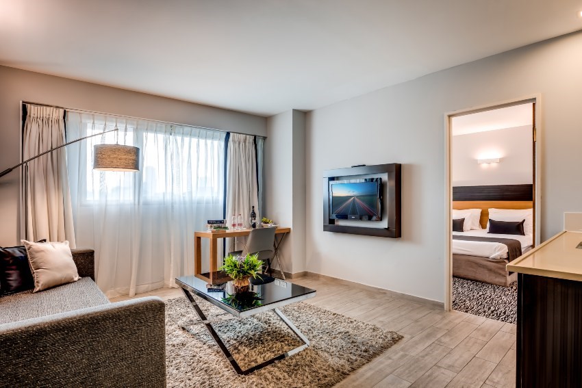 רוקסון אורבן