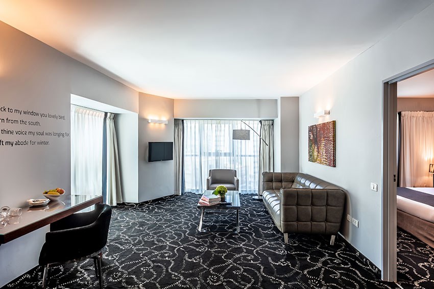 רוקסון אורבן