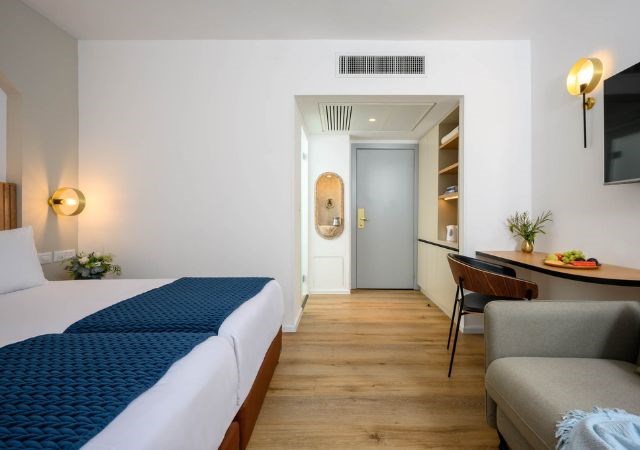 פרימה פאלאס