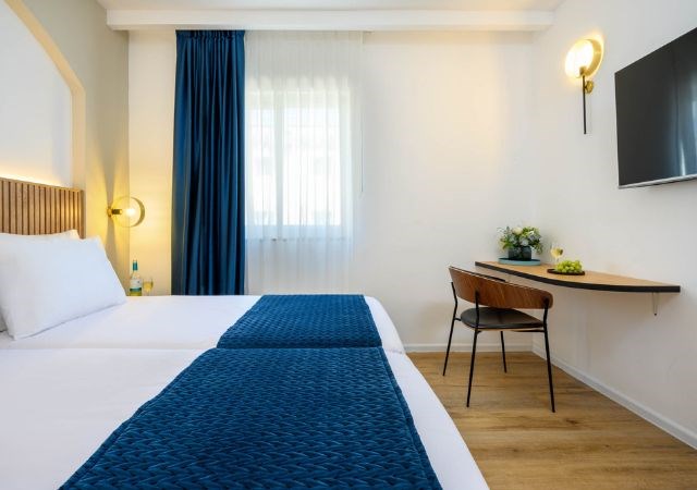 פרימה פאלאס