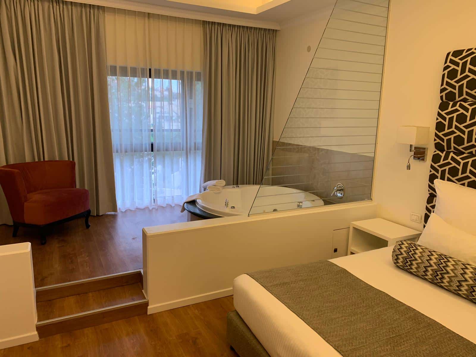 C HOTELS נווה אילן