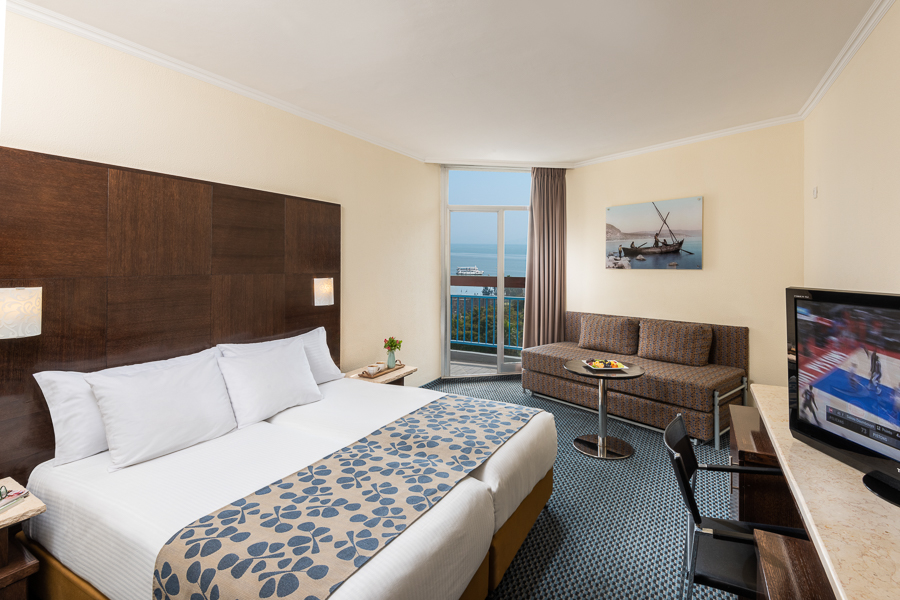 לאונרדו קלאב