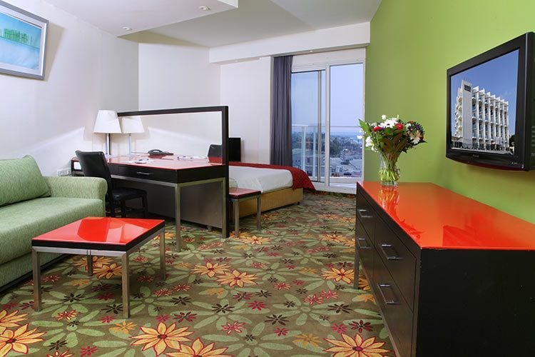 אוליב מדיסון