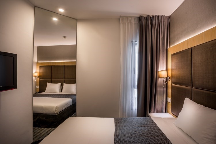 אסטרל נירוונה קלאב