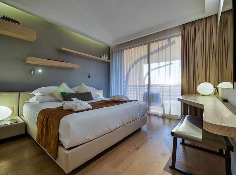 ישרוטל כרמים