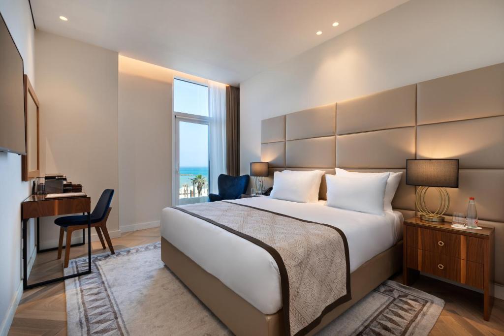 אופרה הרברט סמואל