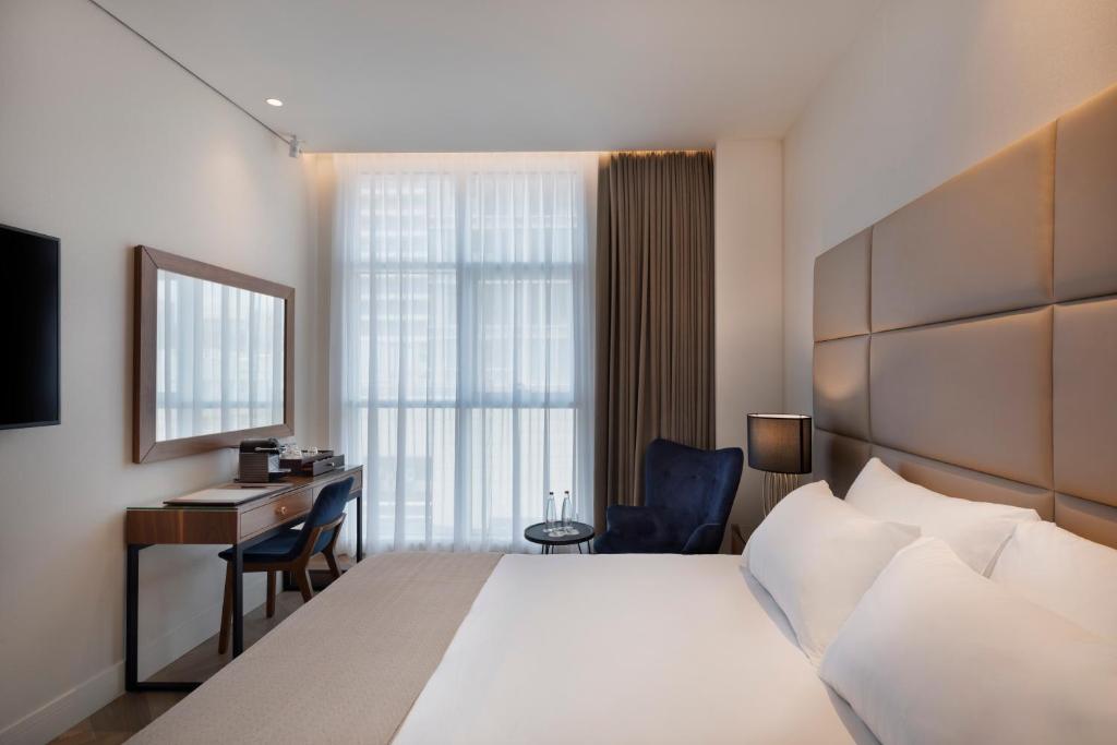 אופרה הרברט סמואל