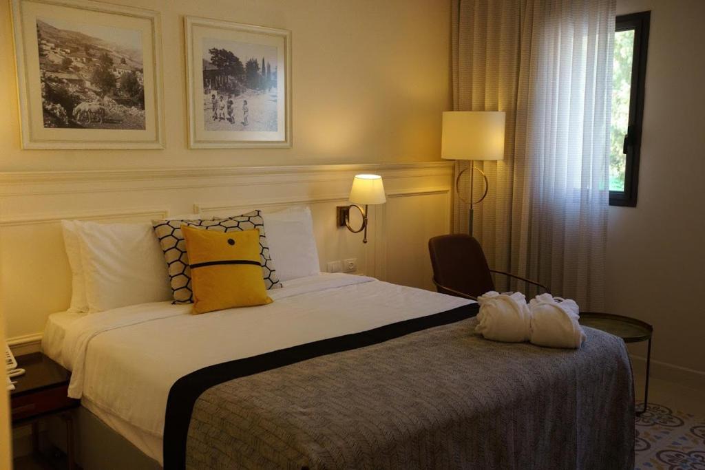 אדמונד ראש פינה