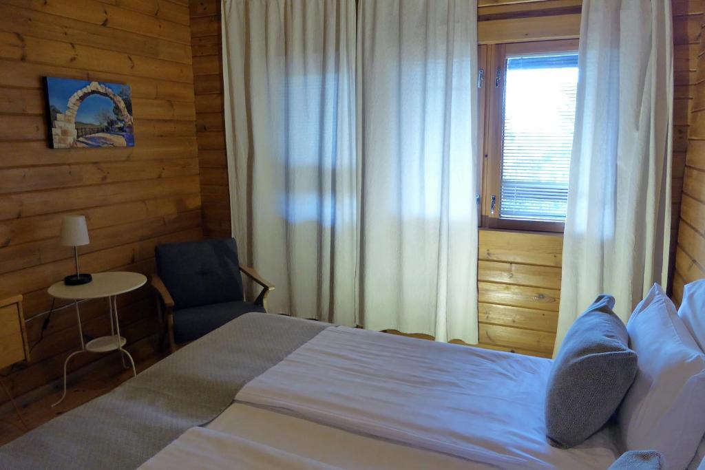 לוגוס יד השמונה