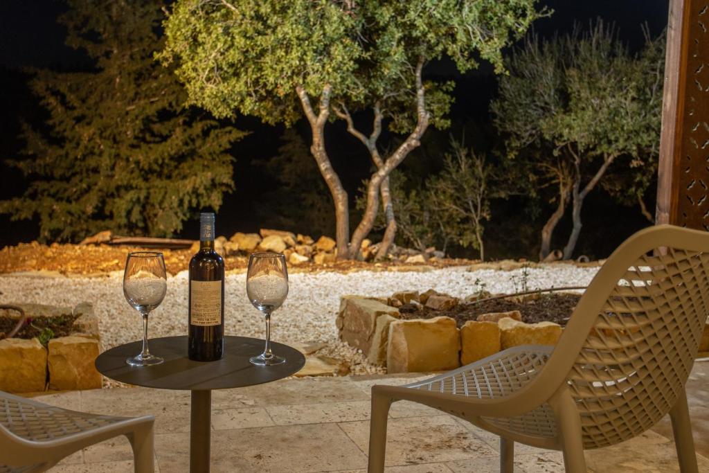 לוגוס יד השמונה