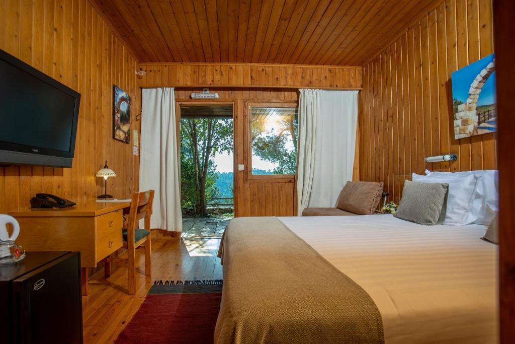 לוגוס יד השמונה