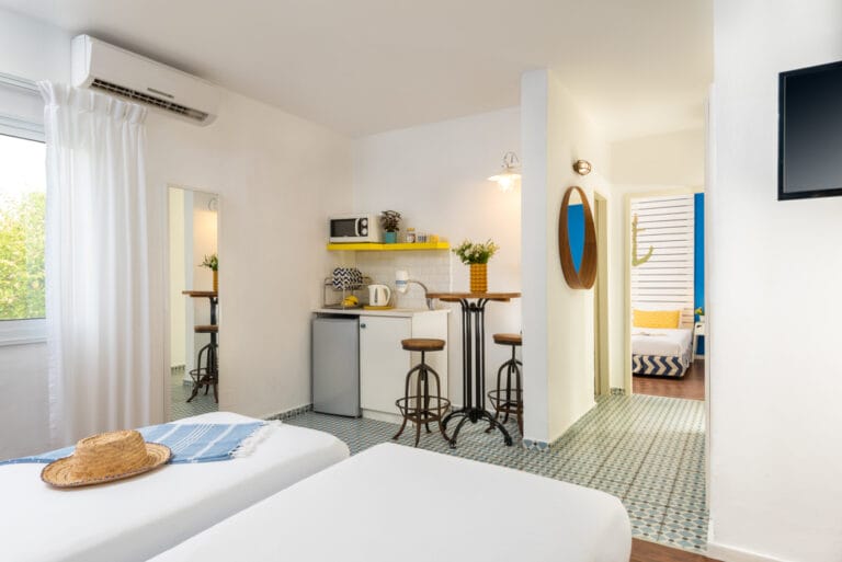 מטיילים גשר הזיו