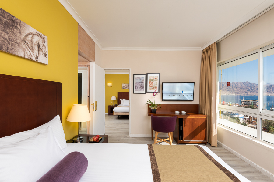 לאונרדו פלאזה