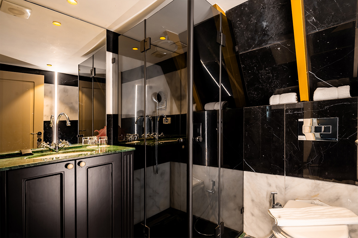 ג'יקוב  נווה אטיב