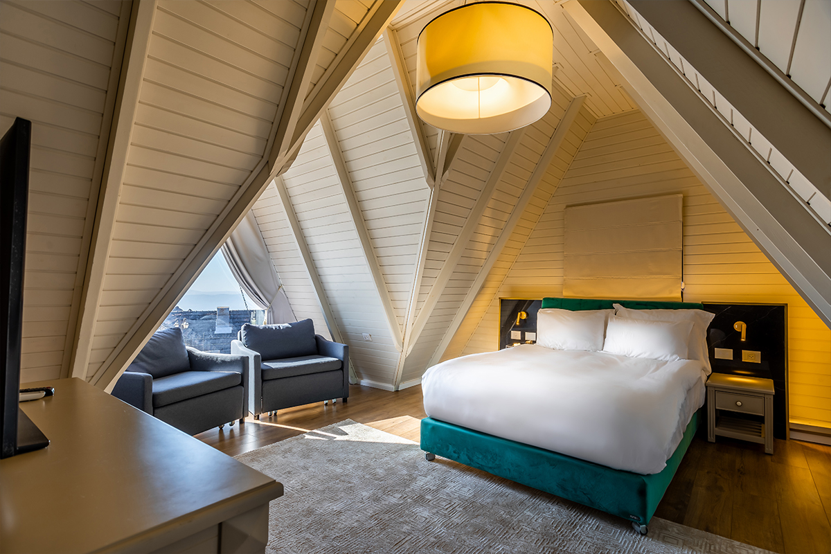 ג'יקוב  נווה אטיב