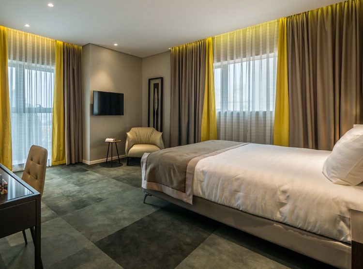 גולדן קראון