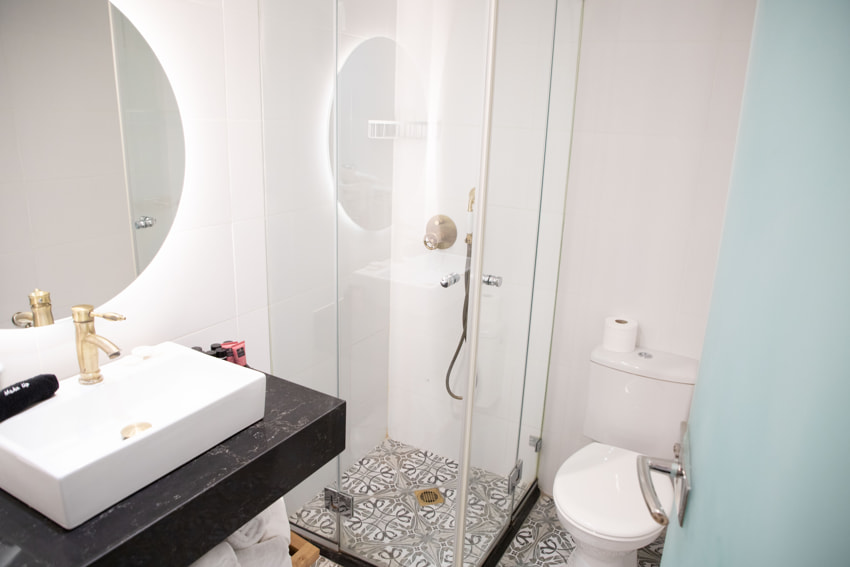 שלוש הקשתות ימקא