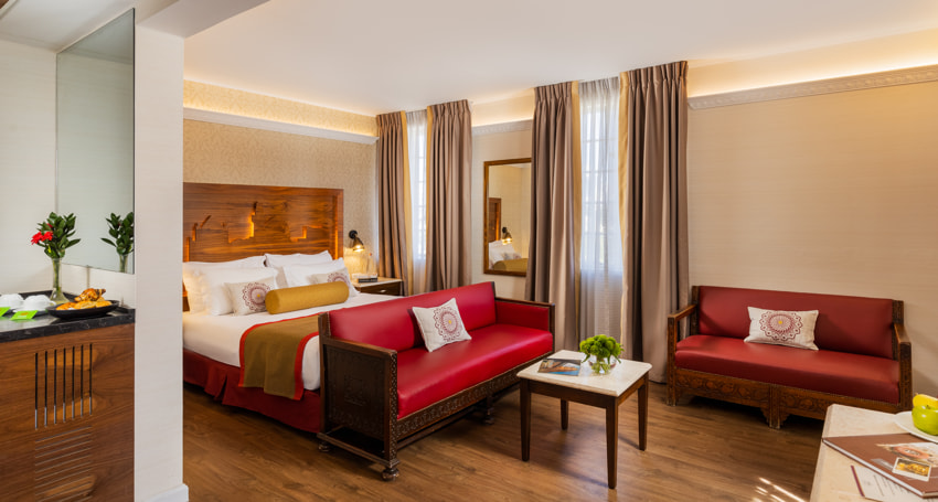 שלוש הקשתות ימקא